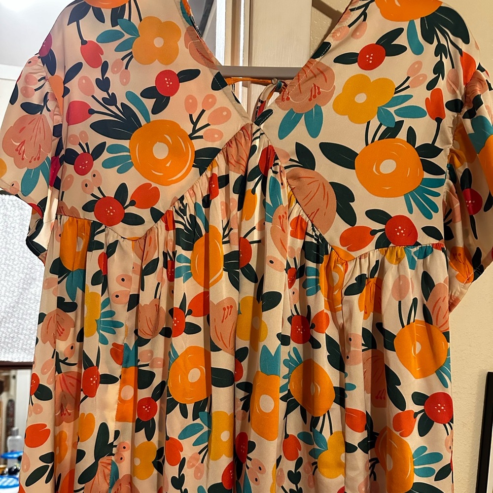 Entro Floral Blouse